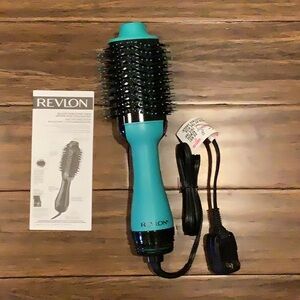 Revlon Teal Hair Dryer Brush
